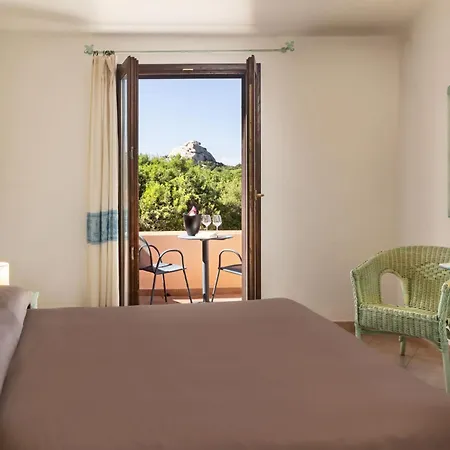 Hotel Sole Mare Baja Sardinia